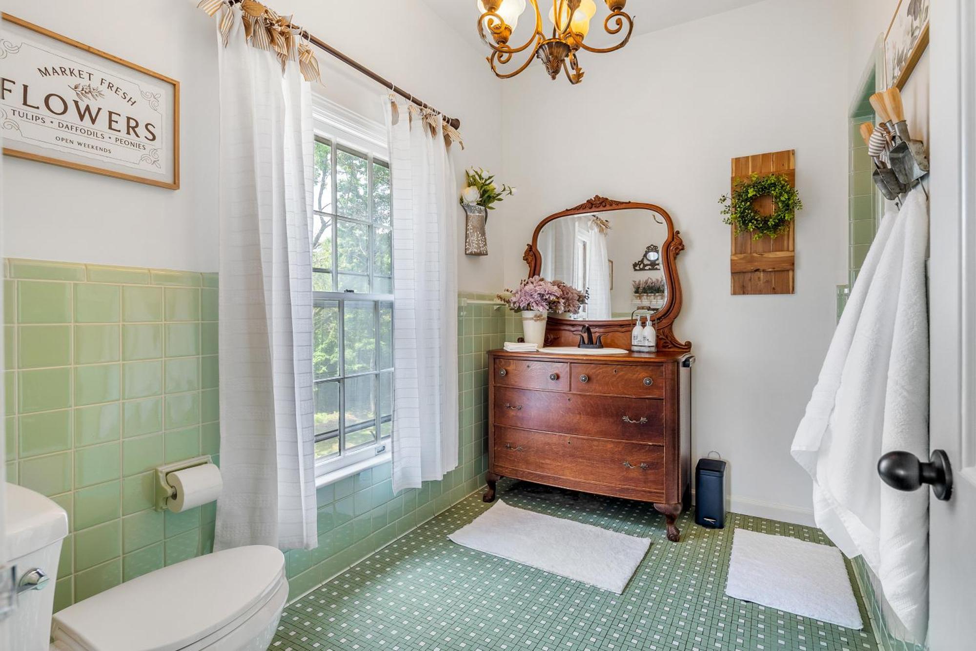 Beland Mansion-Blooming Garden Suite! フォートスミス エクステリア 写真